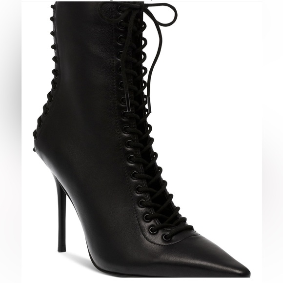 Steve Madden Black Lace-Up Boots - Picture 1 of 8